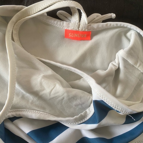 Used - Picture 3 of 3